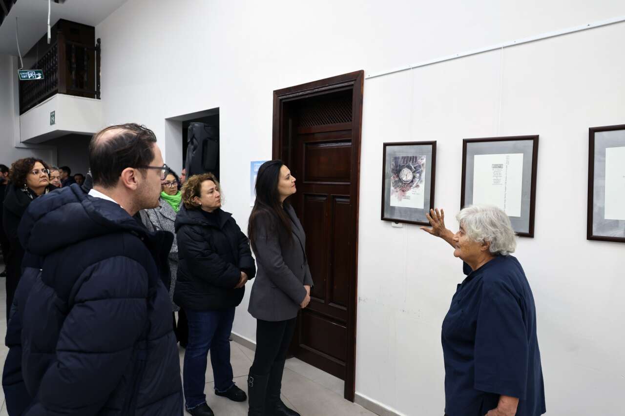 Depremin Acısı Tuvale Yansıdı: “Unutma” Sergisi 04.17’de Açıldı 4